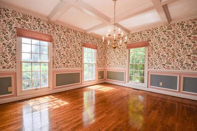 5364 Peregrine Crest Cir Cave-large-005-
