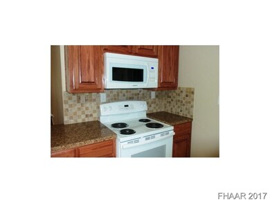 2103 Crescent Dr, Copperas Cove, TX 76522 - photo 2