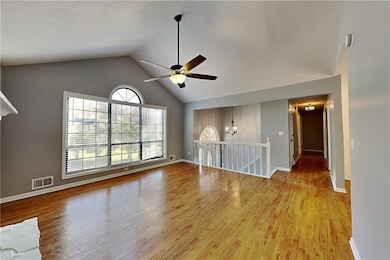 4304 Falcon Crest Dr, Flowery Branch, GA 30542 - photo 3