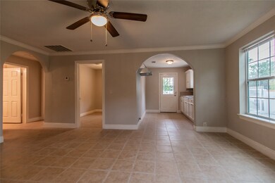 7725 Curry Rd, Houston, TX 77093 - photo 6