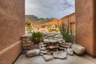 Front courtyard w/ Fountain