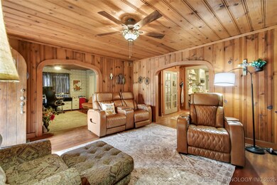 420 S 5th St, Ringling, OK 73456 - photo 6