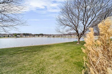 18483 Spring Beach Dr, South Bend, IN 46637 - photo 3