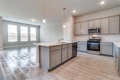 1319 Beach Blvd, Sherman, TX 75090 - photo 6