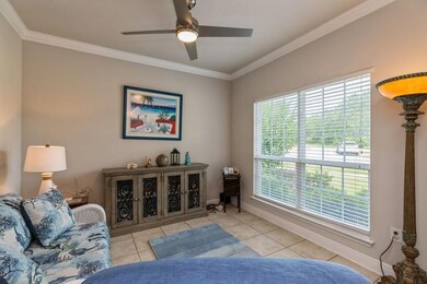 06_282WhitmanWay_2011_FlexMLS800x600_800