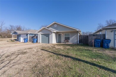 622 S Ash St, Guthrie, OK 73044 - photo 3