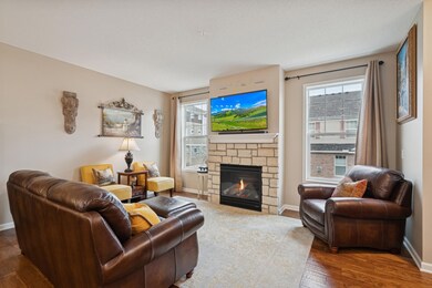 7748 Madelyn Creek Dr, Victoria, MN 55386 - photo 2