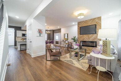 43 N Burgess Ave-18