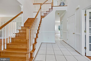 19107 Red Maple Dr, Hagerstown, MD 21742 - photo 3