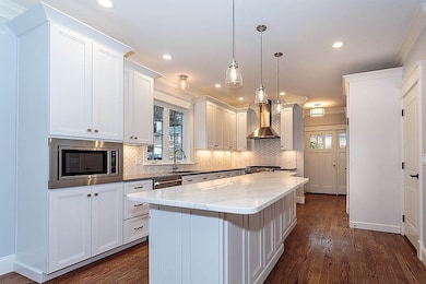 10 Cleveland Rd unit B, Winchester, MA 01890 - photo 5