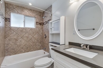 3526 E Montecito Ave unit 8, Phoenix, AZ 85018 - photo 6