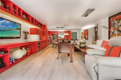 Ocean Village Condominiums unit 1017, Key Biscayne, FL 33149 - photo 6