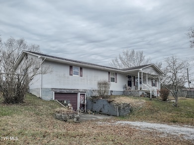 61 Rattlesnake Ridge Rd, Chuckey, TN 37641 - photo 5