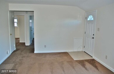 12802 Evanston St, Rockville, MD 20853 - photo 4