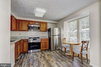 2517 Log Mill Ct, Crofton, MD 21114 - photo 7