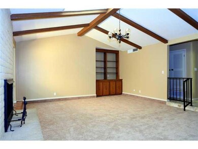 11116 Bill Hill Dr, El Paso, TX 79936 - photo 6