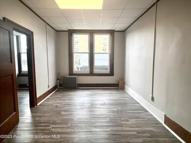 102 Delaware Ave, Olyphant, PA 18447 - photo 3