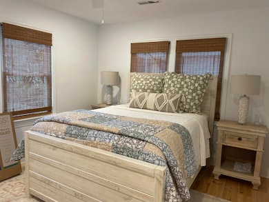 10 William St, Mount Pleasant, SC 29464 - photo 5