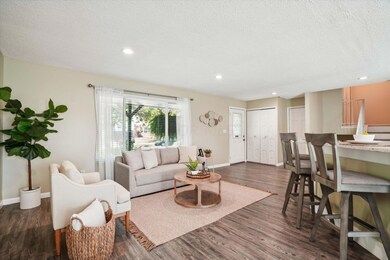 12-web-or-mls-3117-adirondack-ave