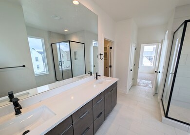 *Interior finished photos are of a previously built home of a similar floor plan for example purposes. Upgrades and finishes will vary*