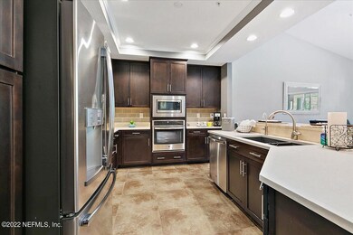 06-Kitchen