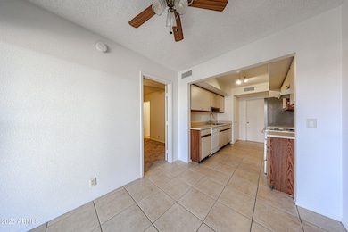 19810 N 4th St, Phoenix, AZ 85024 - photo 4