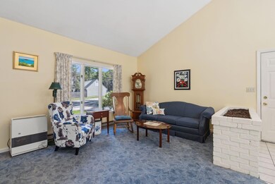 45 Riverbend Dr, Yarmouth, ME 04096 - photo 4