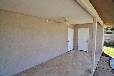 5 Back Covered Patio (2)