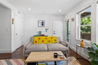 28 Leland St unit 2, Jamaica Plain, MA 02130 - photo 6