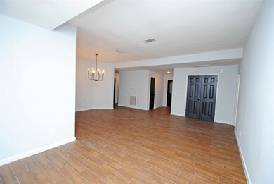 8023 Sunny Ridge Dr, Houston, TX 77095 - photo 2