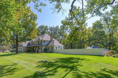 23430 Bluff Crest Dr, Elkhart, IN 46516 - photo 2