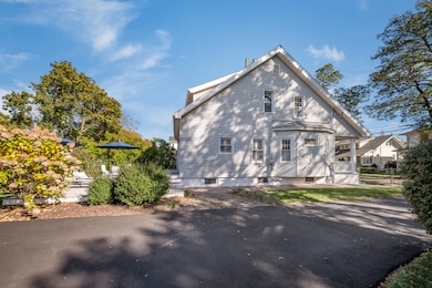 34 Beecher Place, New Haven, CT 06512 - photo 2