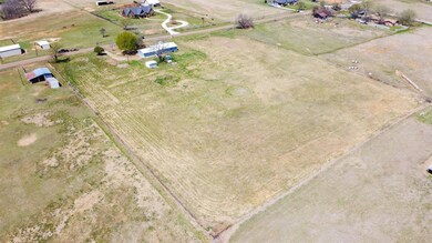 677 County Road 4797, Boyd, TX 76023 - photo 3