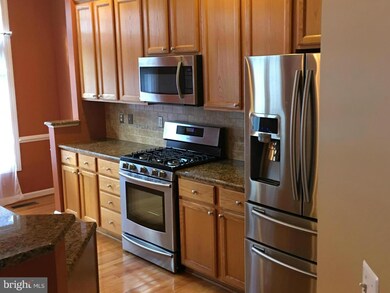 4314 Thomas Brigade Ln, Fairfax, VA 22033 - photo 5