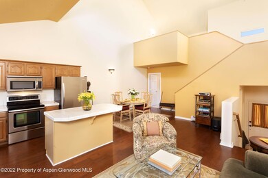 Living/Loft