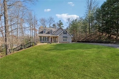 View of front of property featuring a front yard