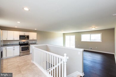 6203 Brightlea Dr, Lanham, MD 20706 - photo 7