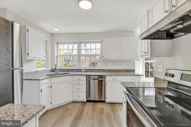 7247 Norris Ave, Sykesville, MD 21784 - photo 6