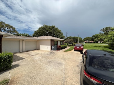 8131 Braddock Cir unit 1, Port Richey, FL 34668 - photo 4