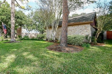 9123 Chesney Downs Dr, Houston, TX 77083 - photo 3