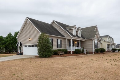 418 Milton Dr, Winterville, NC 28590 - photo 3