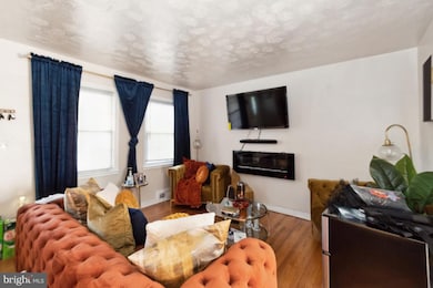 1331 Silverthorne Rd, Baltimore, MD 21239 - photo 6