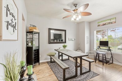 1051 SE Jerrine St, Grants Pass, OR 97527 - photo 4