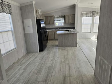 5611 Bayshore Rd unit 61, Palmetto, FL 34221 - photo 3