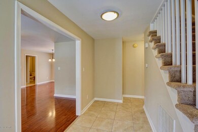 290 Forest Grove Ave, Jacksonville, NC 28540 - photo 4