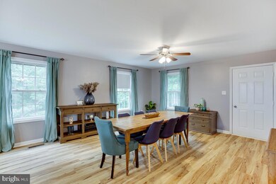 26366 Meadow Wood Dr, Mechanicsville, MD 20659 - photo 6