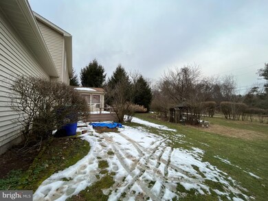 140 Pheasant Ridge Rd, Lewisburg, PA 17837 - photo 6