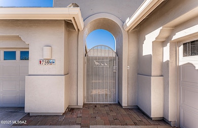 759 N Alexis Loop, Green Valley, AZ 85614 - photo 4