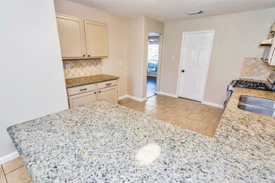 28727 Hidden Cove Dr, Magnolia, TX 77354 - photo 5