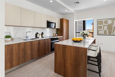 701 Valencia Ave unit 704, Coral Gables, FL 33134 - photo 4